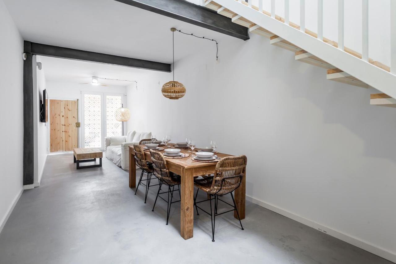 Three Floor House With Terrace Villa Valencia Bagian luar foto