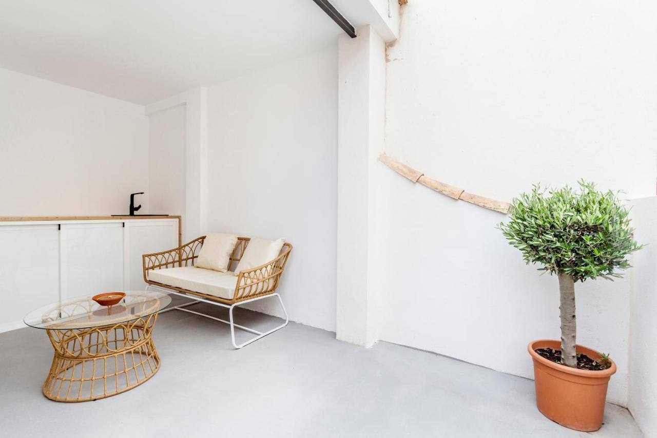 Three Floor House With Terrace Villa Valencia Bagian luar foto